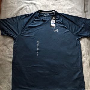 New Men’s Under Armor Heat Gear short sleeve shirt